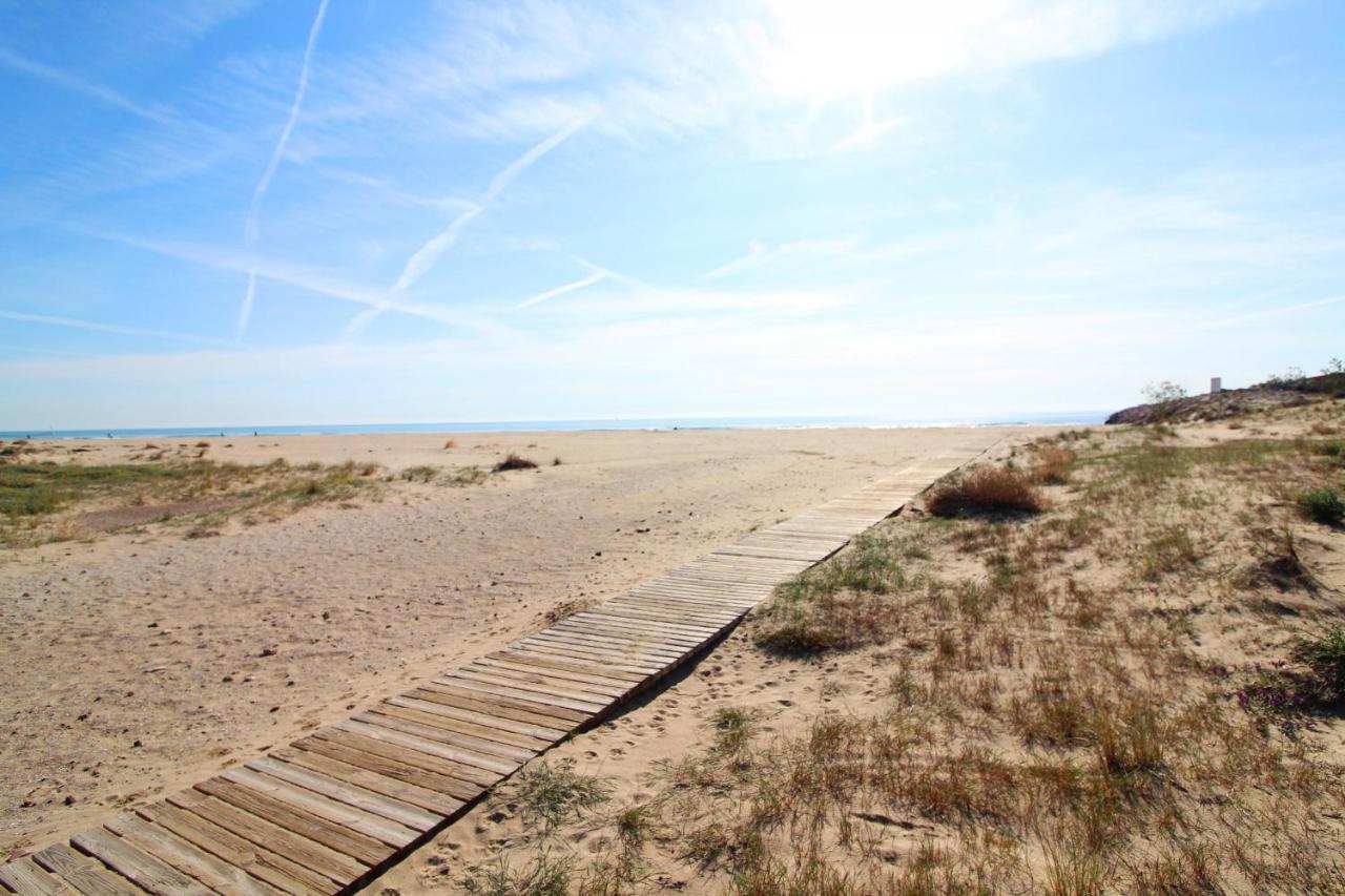 Global Properties, Apartamento Con 2 Habitaciones Y Perfecta Ubicacion En La Playa Sagunto Kültér fotó